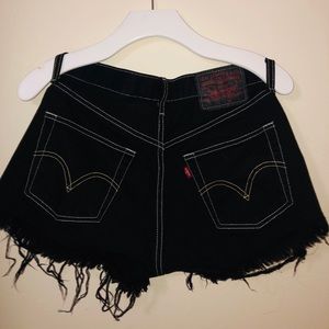 Distressed high waisted Levi’s shorts